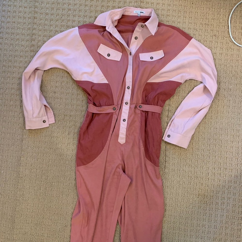 Fashion nova jumpsuit - Picture 2 of 7